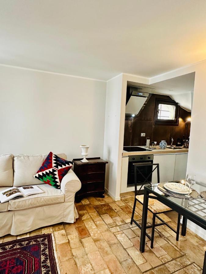 Ca' Degli Uberti Dimora Storica Apartment เตรวิโซ ภายนอก รูปภาพ