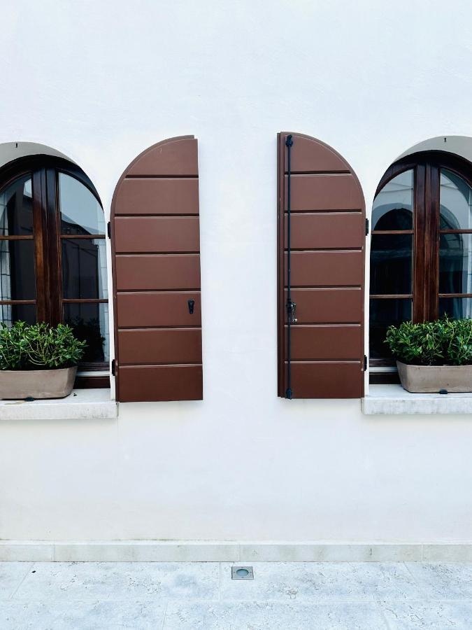Ca' Degli Uberti Dimora Storica Apartment เตรวิโซ ภายนอก รูปภาพ