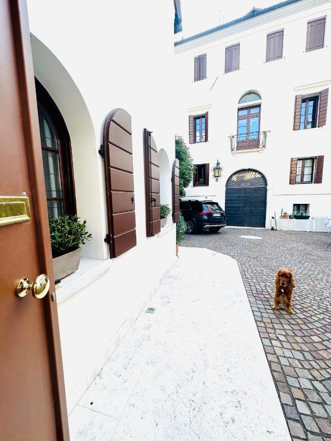 Ca' Degli Uberti Dimora Storica Apartment เตรวิโซ ภายนอก รูปภาพ